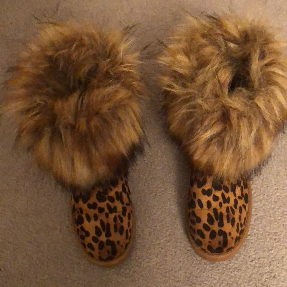 🔥 Furry Ugg Style Short Boots🔥